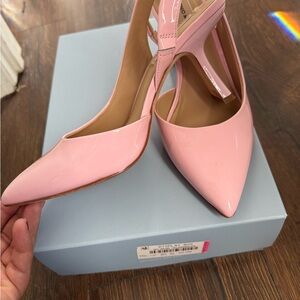 ANTONIO MELANI Light Pink Pointed Heels